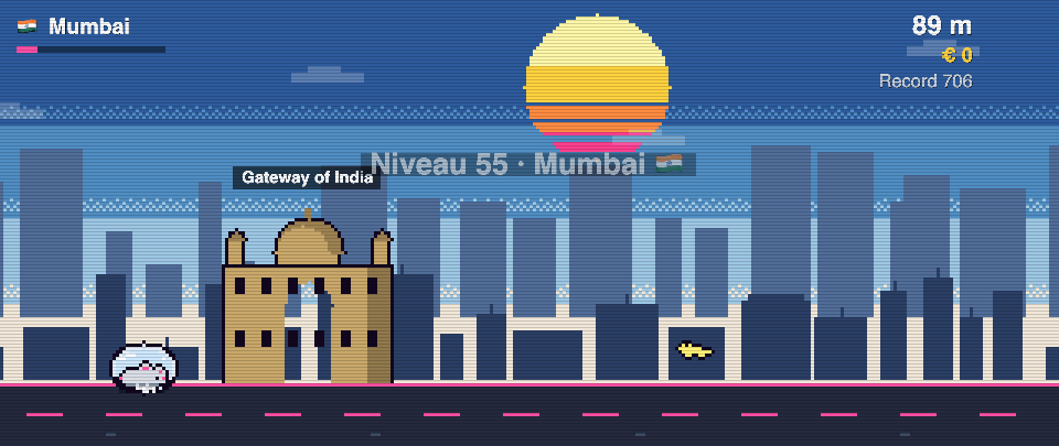 Rat Race screenshot in Mumbai: the runner in front of Gateway of India