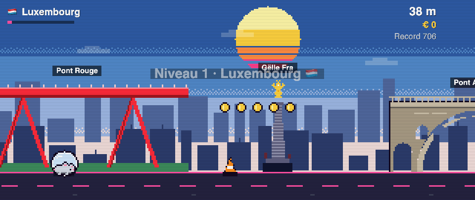 Rat Race screenshot in Luxembourg: the runner in front of Red Bridge