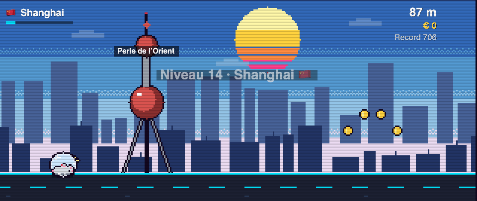 Rat Race screenshot in Shanghai: the runner in front of Oriental Pearl Tower